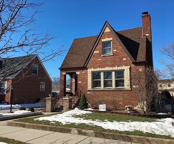 1st image of 9822 S Millard Ave