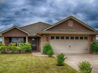 102 Willow Tree Dr, Meridianville, AL 35759