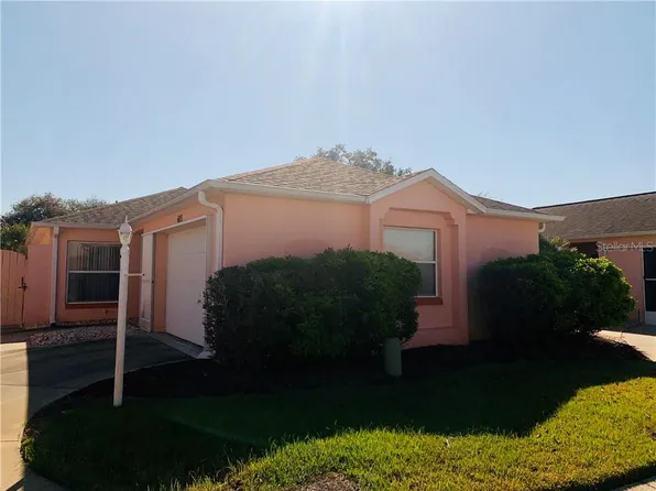 603 Enconto St, The Villages, FL 32159