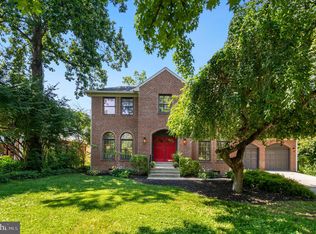 6212 Massachusetts Ave, Bethesda, MD 20816