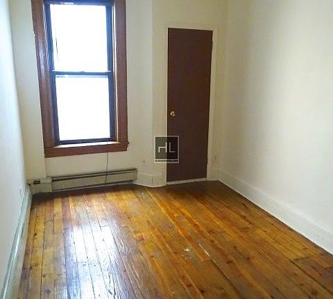 4th image of 547 Bergen St APT 4A