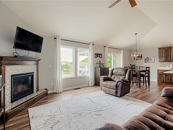 4th image of 12380 N Hastings Dr
