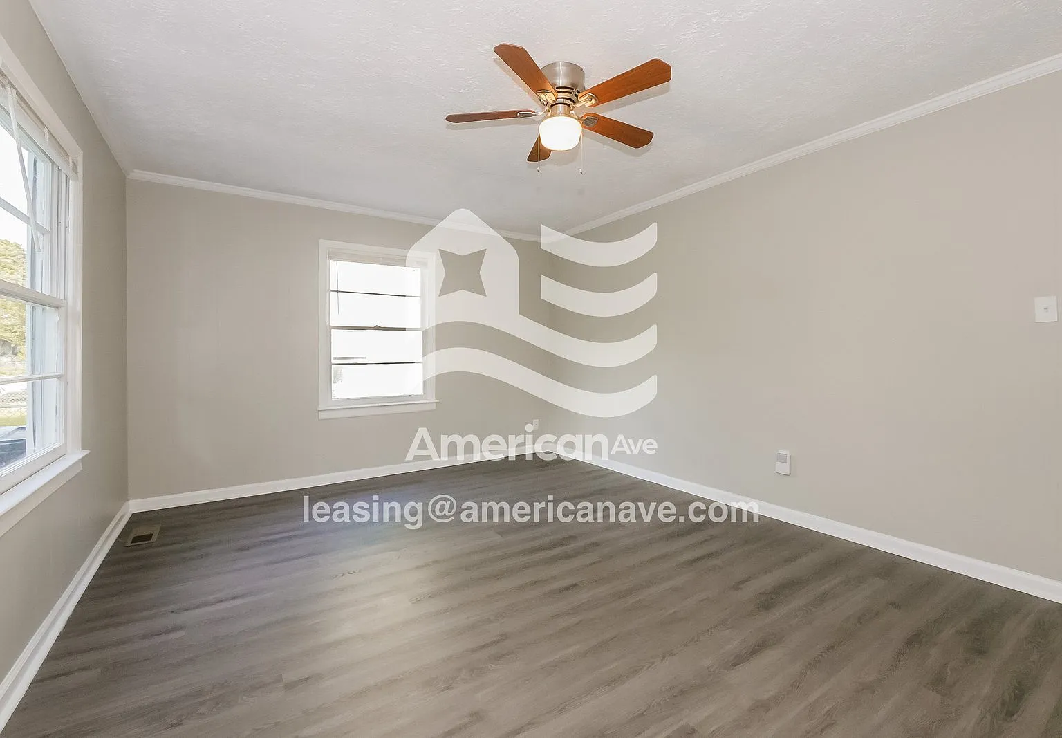 4 bed, 2.0 bath, 1348 sqft, $1,222 — Photo 2