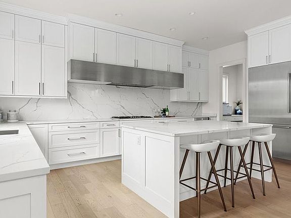 2nd image of 7315 Brookside Village Ct