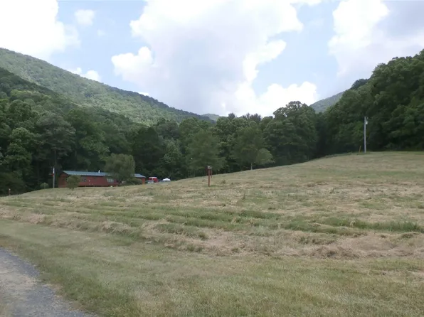 45 Spring Creek Rd, Bakersville, NC 28705