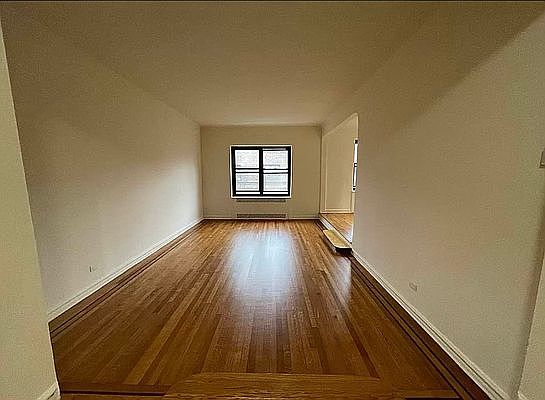 3rd image of 67-70 Yellowstone Blvd #5A