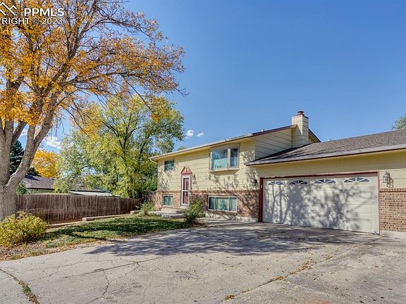 3rd image of 5060 Raindrop Ct