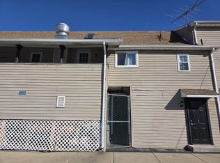 320 Main St APT 1, Townsend, DE 19734