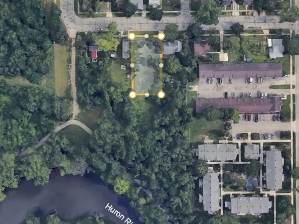 310 South St, Ypsilanti, MI 48198