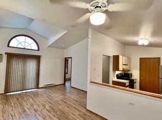 1341 Cunat Ct APT 2D, Lake In The Hills, IL 60156