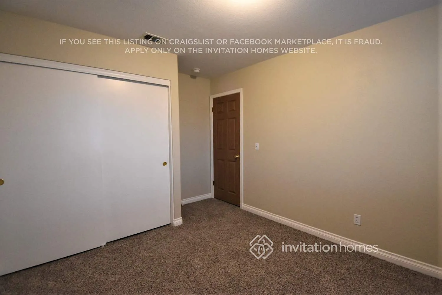 7300 Stoney Shore Dr Las Vegas, NV 89128 — Photo 3