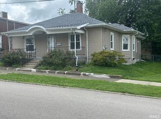 305 N Seminary St, Princeton, IN 47670