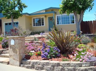 2075 Yosemite St, Seaside, CA
