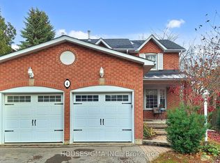 4 Mendys Frst, Aurora, ON L4G5A3