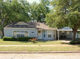 9121 Farmer Rd, White Settlement, TX 76108
