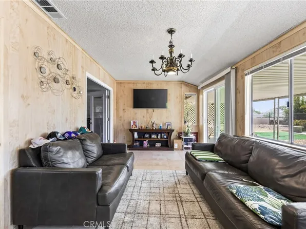25815 Roanoke Rd, Menifee, CA 92586