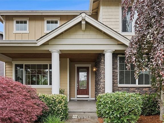 3rd image of 8702 184th Street Ct E