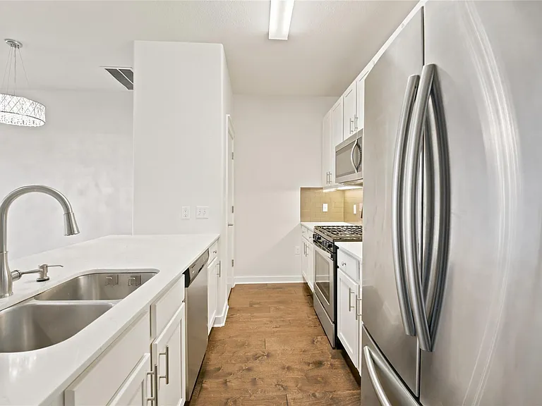 8921 Parker Ranch Cir #B — Photo 5