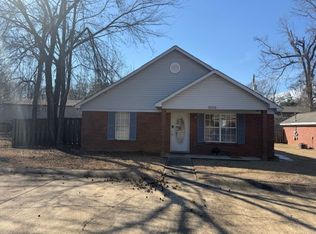 1004 Creekside Pl, Oxford, MS 38655