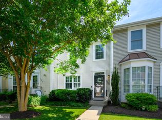 1607 Heather Pl, Crofton, MD 21114