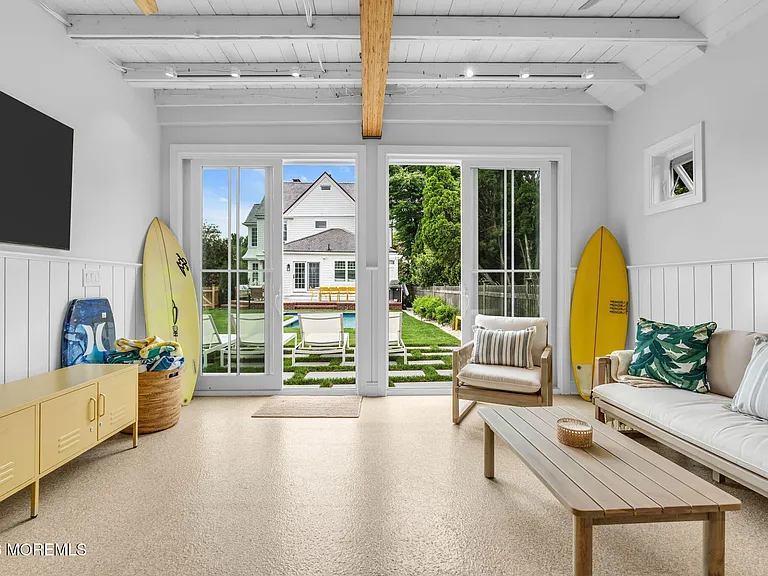 206 Brighton Ave — Photo 51