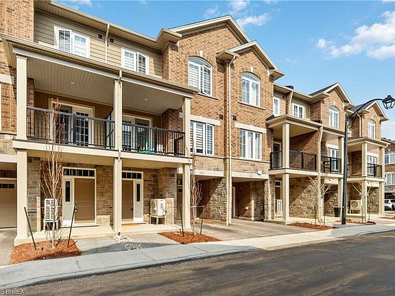 4th image of 677 Park Rd N #141