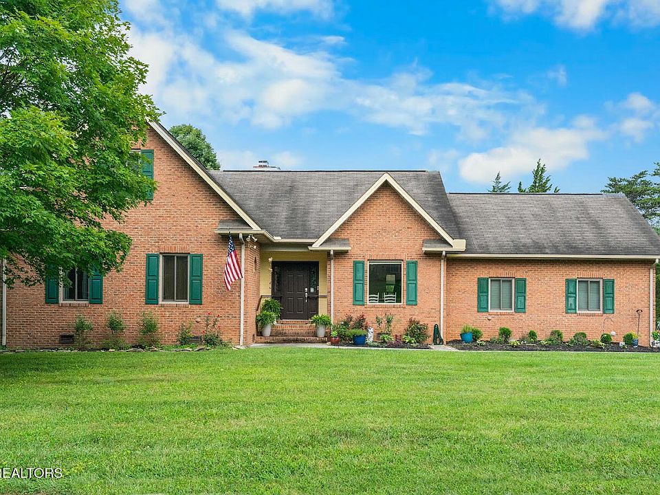 1st image of 219 Twinleaf Ln