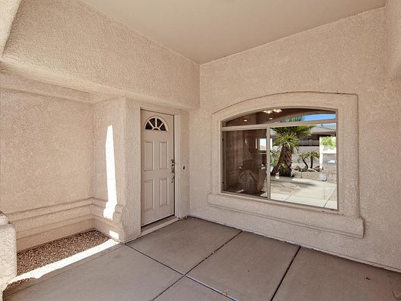 4th image of 3273 Sheik Dr