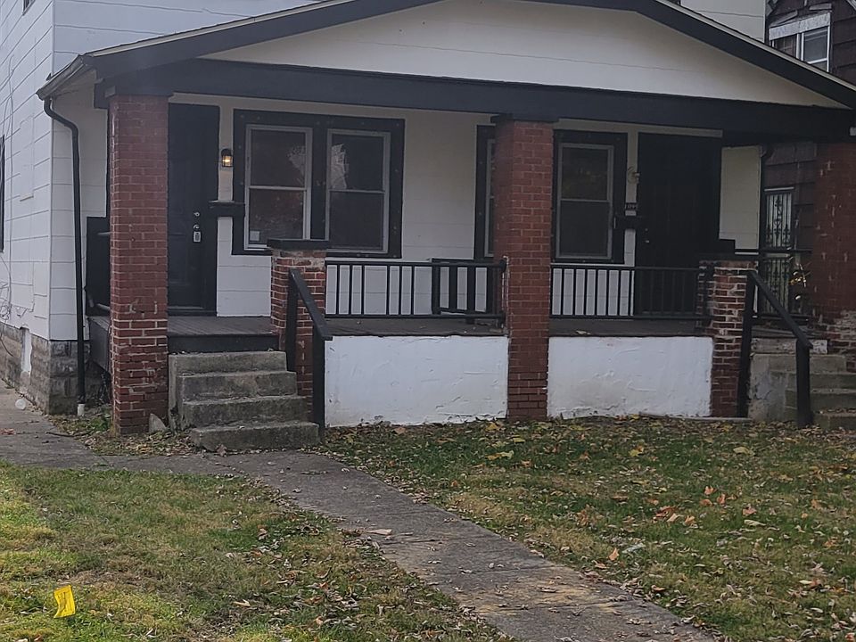 1st image of 1099 20th Ave