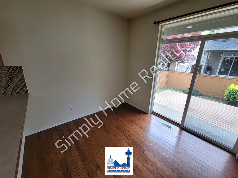5235 55th Ave SE — Photo 9