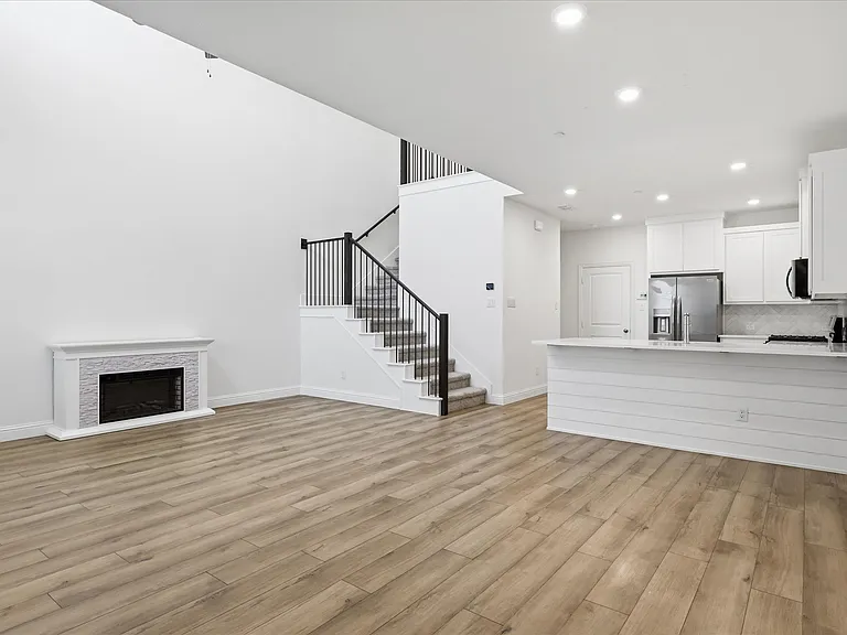 2537 Buttonbush Ln — Photo 20