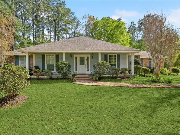 435 Parlange Dr, Pearl River, LA 70452