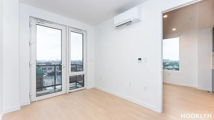 Rented by Nooklyn NYC LLC | media 69