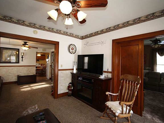5th image of 1002 N Frederick Ave