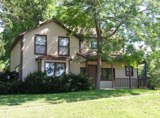 5420 Walnut St, Richmond, IL 60071