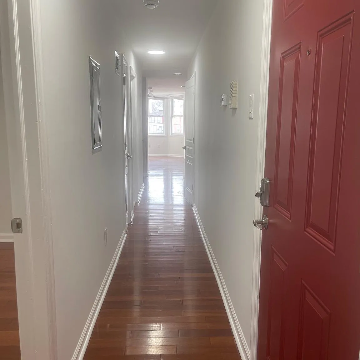 2 bed, 3168 sqft, $1,550 — Photo 3