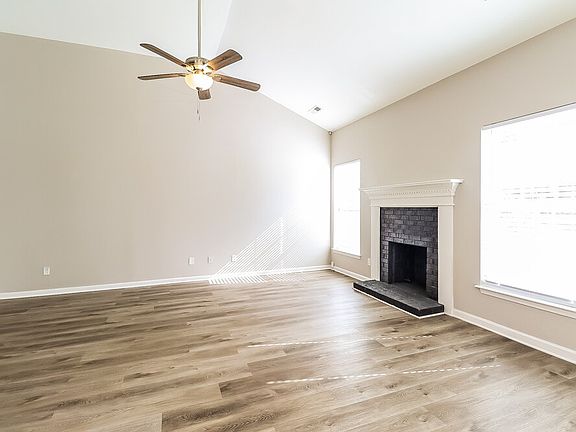 5th image of 7002 Brighton Brook Dr