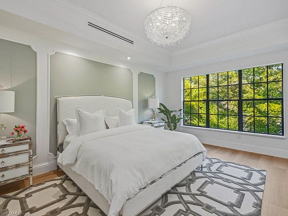 4th image of 705 10th ST S #202