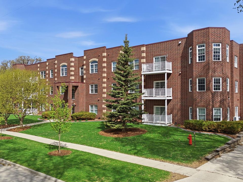 1st image of 385 7th Ave S APT 104