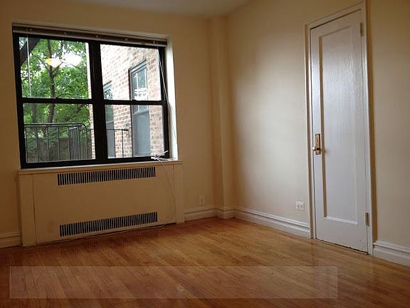 2nd image of 3620 Bowne St APT 5G