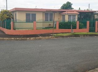 2N6 Calle Hortensia, Bayamon, PR 00956