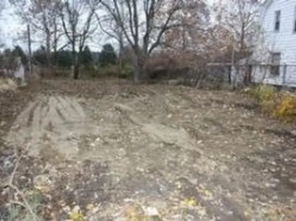 202 Ferguson St, Foosland, IL 61845