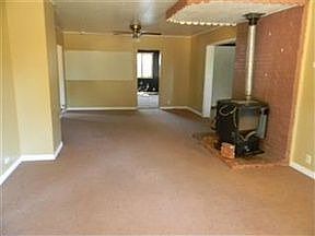 2nd image of 454 W Main St