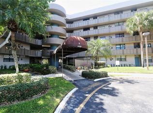 1100 S Colony Point Cir #307, Hollywood, FL 33026