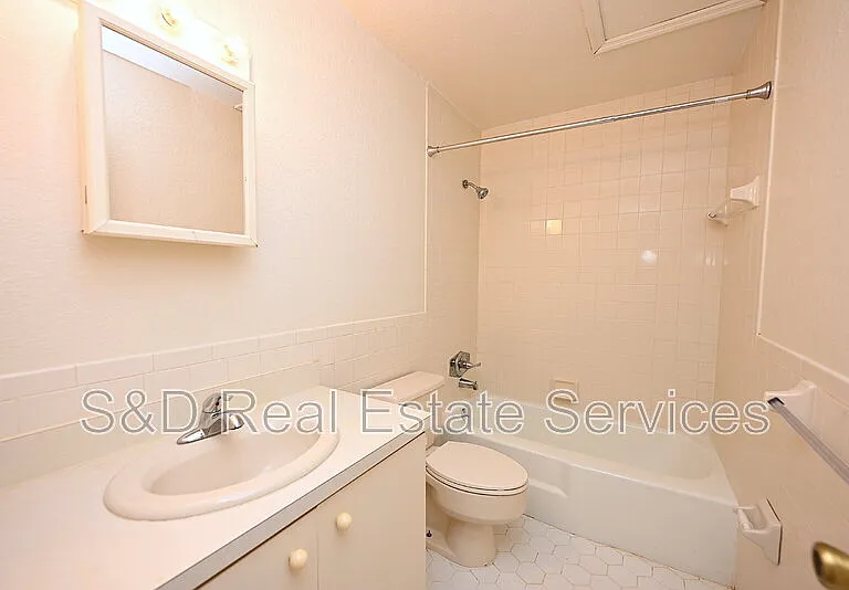 613 Robin Rd #3 — Photo 14