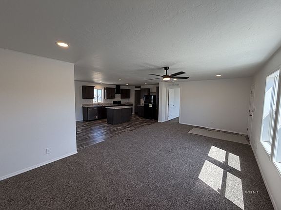 4th image of 7650 Beas View Dr