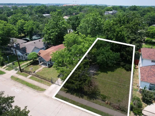 3323 Herbert St, Dallas, TX 75212