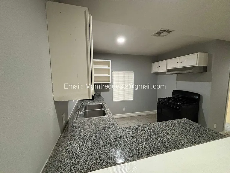 2994 9th St #2994 — Photo 3