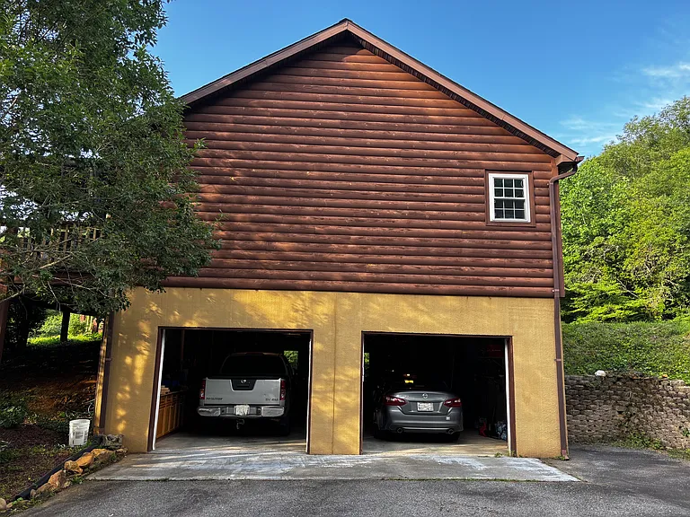 2 Car Garage