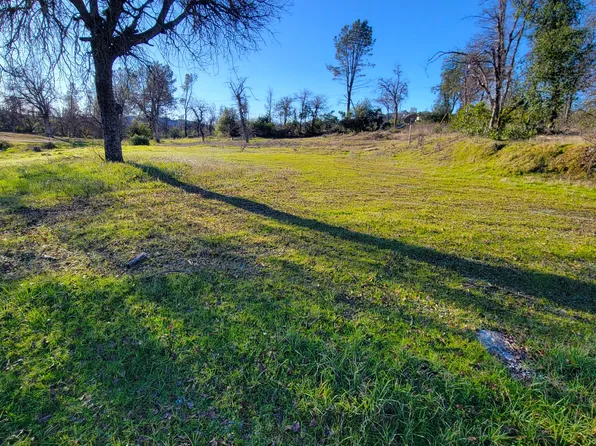 10789 Beehive Rd, Redding, CA 96001